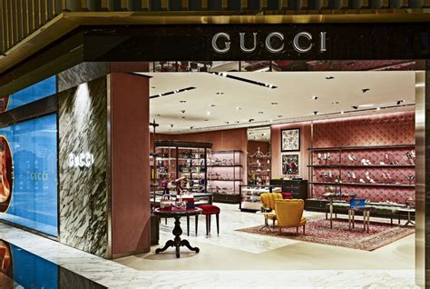 gucci shoe level dubai mall|shoe store Dubai mall.